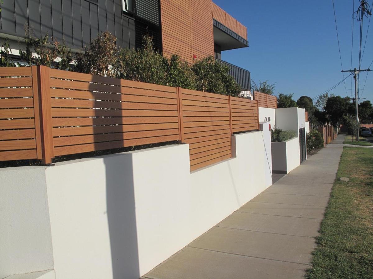 Modern 3 Bedroom Apt With Free Parking, Netflix, Wifi & Welcome Wine By Bnb Pro Melbourne Exterior photo